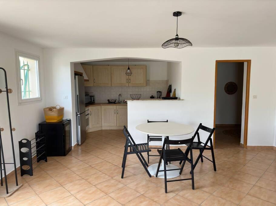 Grande Annexe De Maison Avec Jardin Apartment เอ็ก-ซอง-โพรวองซ์ ภายนอก รูปภาพ